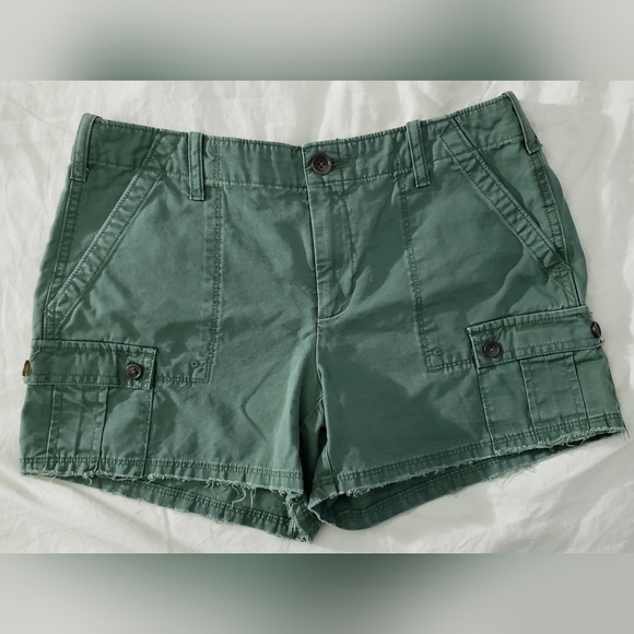 GAP Pants - Gap Olive Green Frayed Cargo Shorts